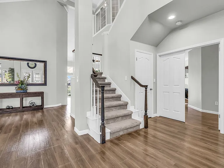 2435 Pinehurst Ct — Photo 28