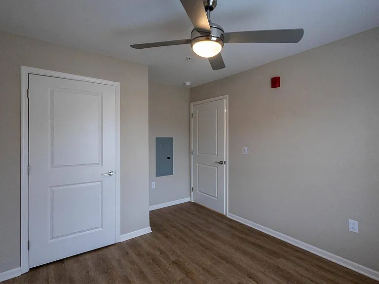 Columbus Renaissance Housing I — Photo 17
