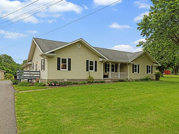 2nd image of 2761 Grapevine Rd