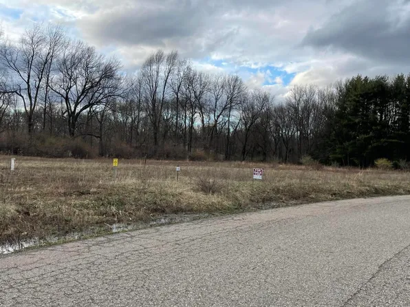 6185 Medinah Ln, Kalamazoo, MI 49004