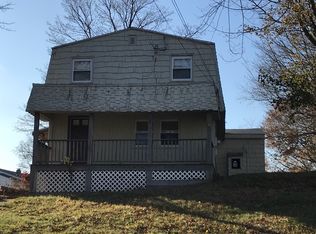 158 S End Rd, New Haven, CT 06512