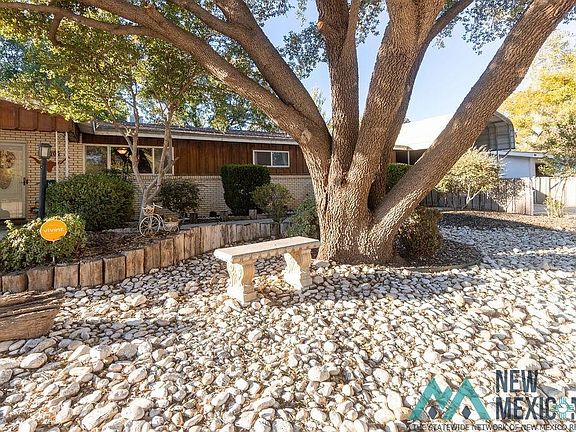 2nd image of 1209 Cedar Dr
