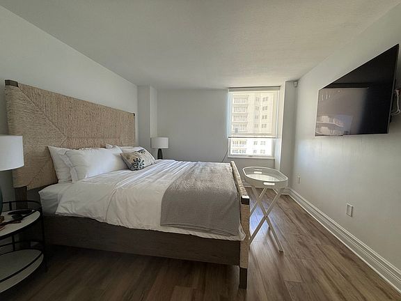 4th image of 2947 S Atlantic Ave APT 1505