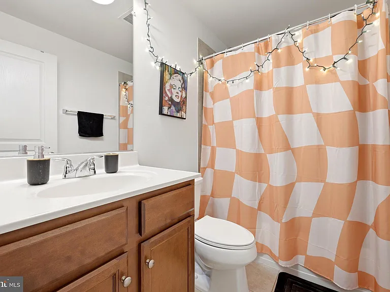 14848 Mason Creek Cir — Photo 32