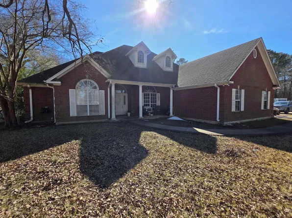 3952 Fm 451, Waskom, TX 75692