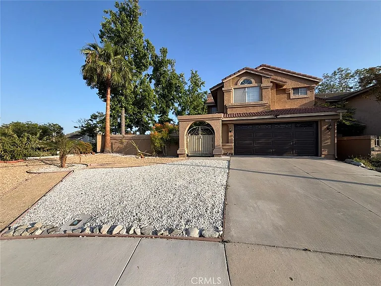 11161 Taylor Ct — Photo 2