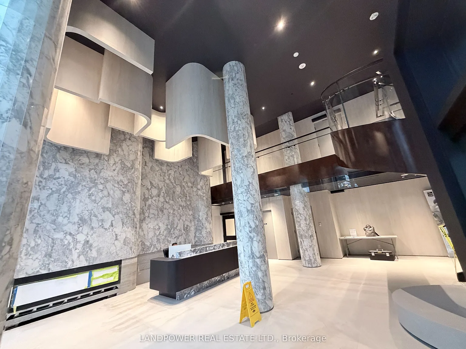 1 bed, $2,600 — Photo 2