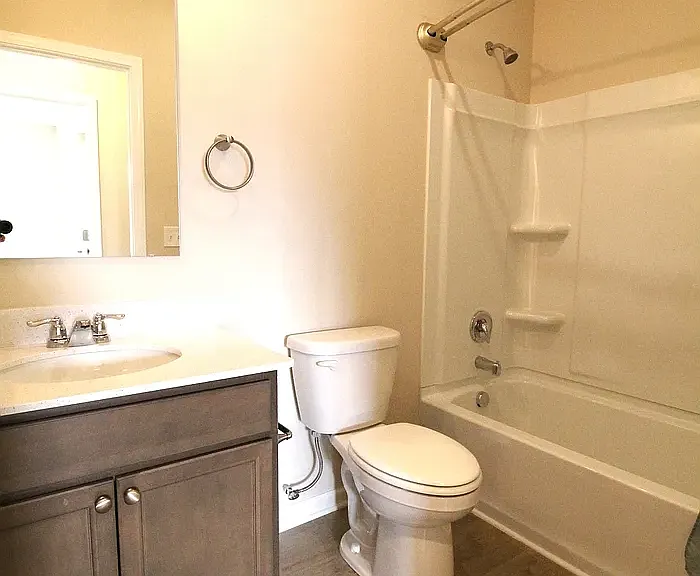 409 Halton Dr — Photo 18
