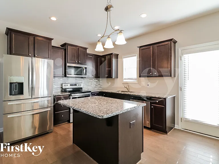25 Griffith Pl — Photo 6