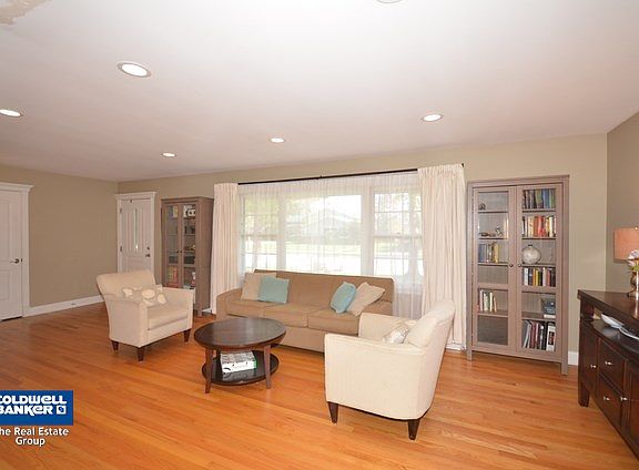 2nd image of 141 Tupelo Dr