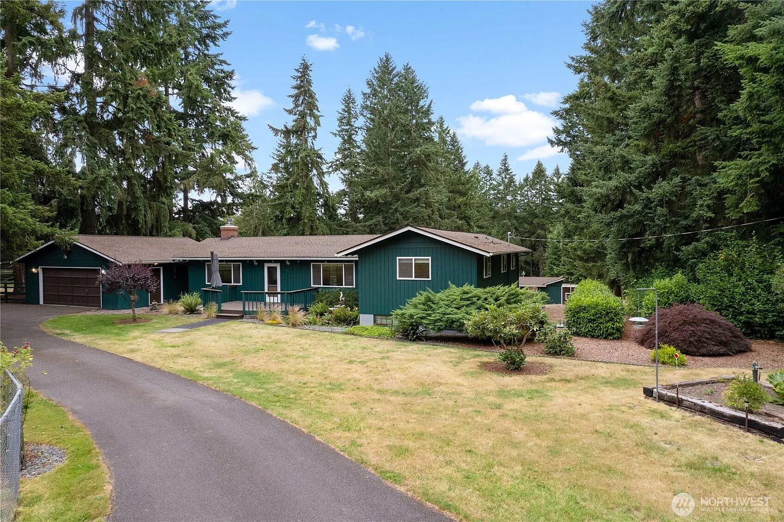 34412 Mountain Highway E photo 1