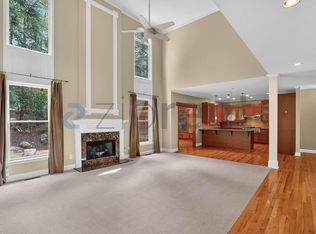 1190 Beacon Hill Xing, Alpharetta, GA 30005
