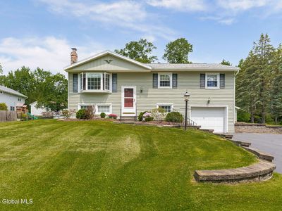 47 Comely Lane, Latham, NY, 12110
