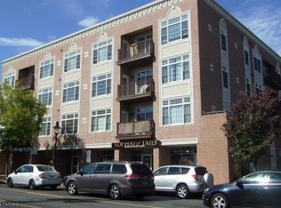 1860 Springfield Ave, Maplewood, NJ 07040