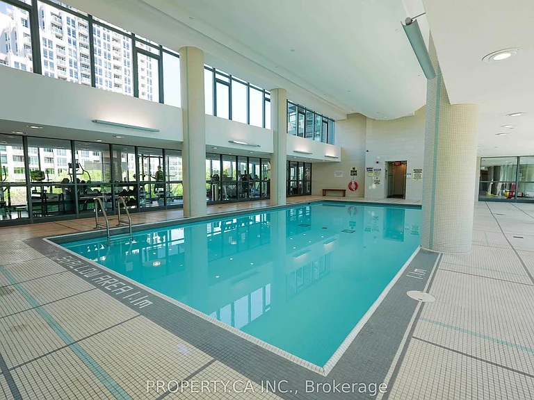 215 Fort York Blvd #2203 — Photo 18