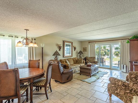 3rd image of 240 W Gorrie Dr #C3