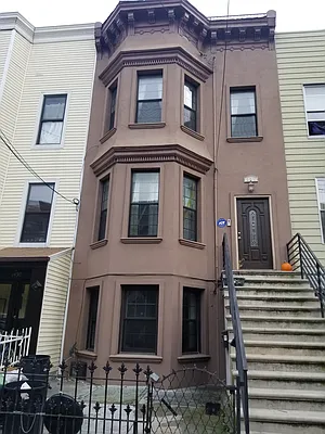 Rented by Success Guidance LLC | media 9