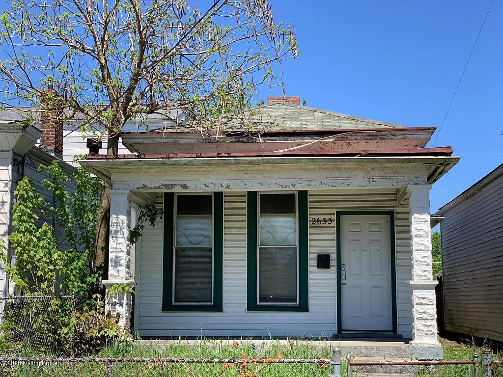 2633 Saint Xavier St photo 1
