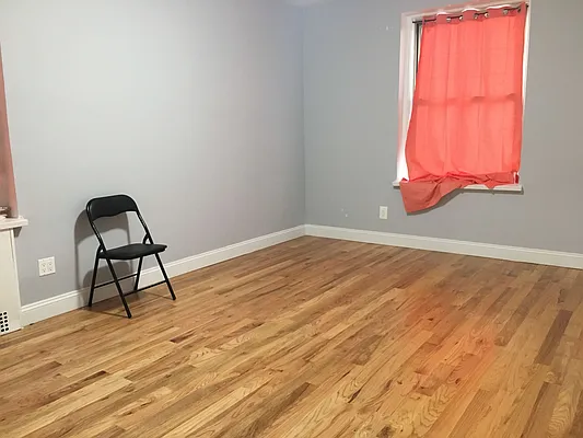 Rented by Lang Realty LLC | media 4