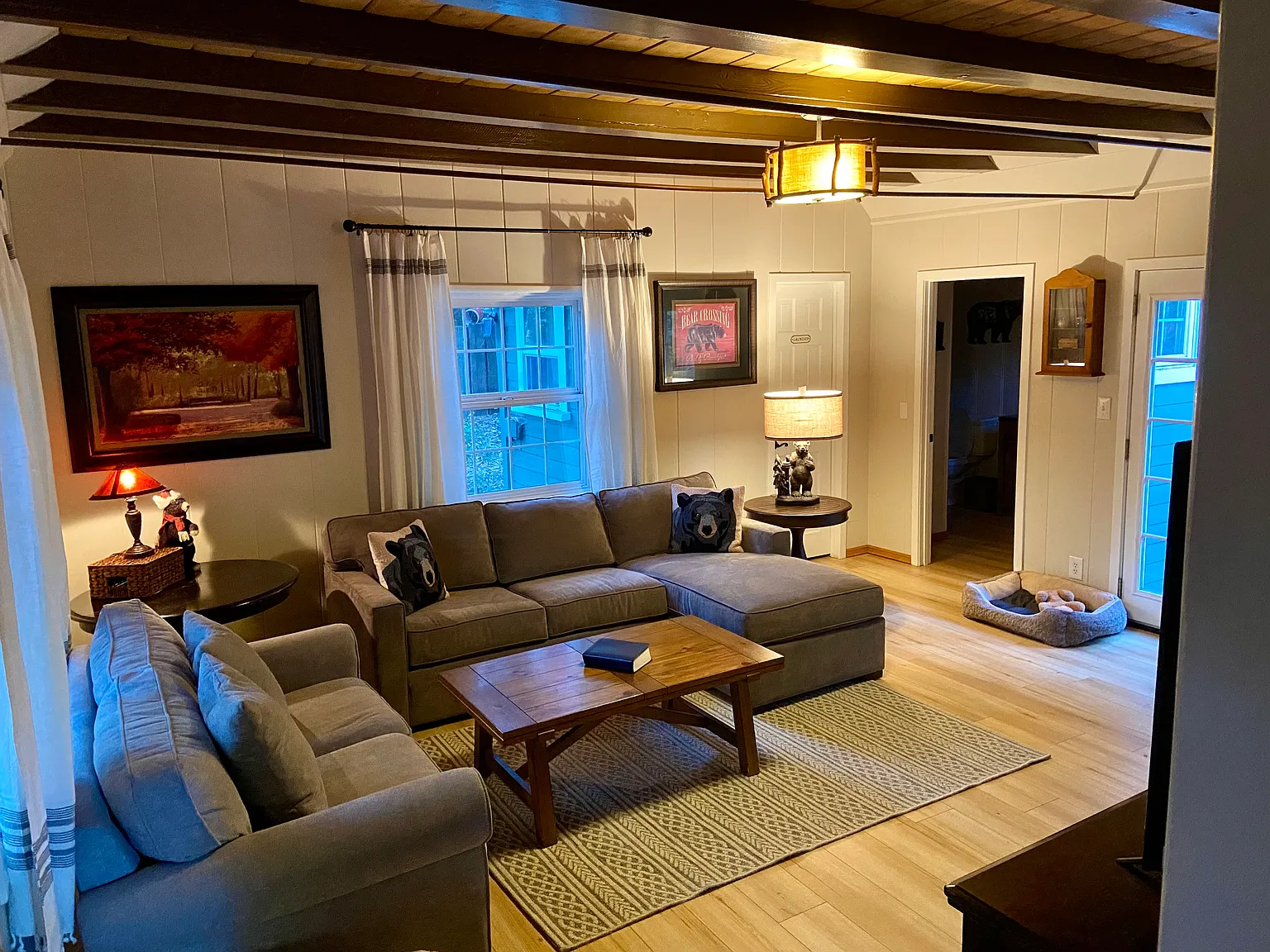 2 bed, 975 sqft, $2,500 — Photo 3