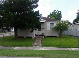2026 Stafford St, Gretna, LA 70053