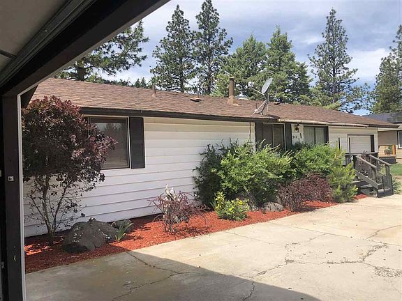 2nd image of 4940 Lake Shastina Dr