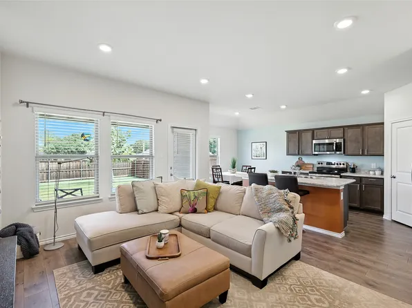 3412 Skelton St, Denton, TX 76207