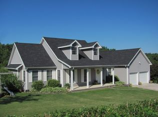 263 Windy Acres Dr, West Liberty, KY 41472