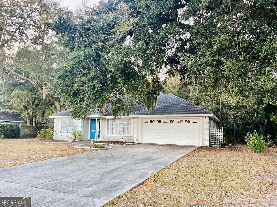 1st image of 139 Hidden Lakes Dr