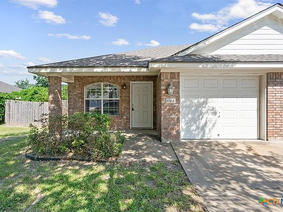 3rd image of 624 Olaf Dr