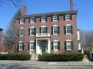90 Washington Sq, Salem, MA 01970