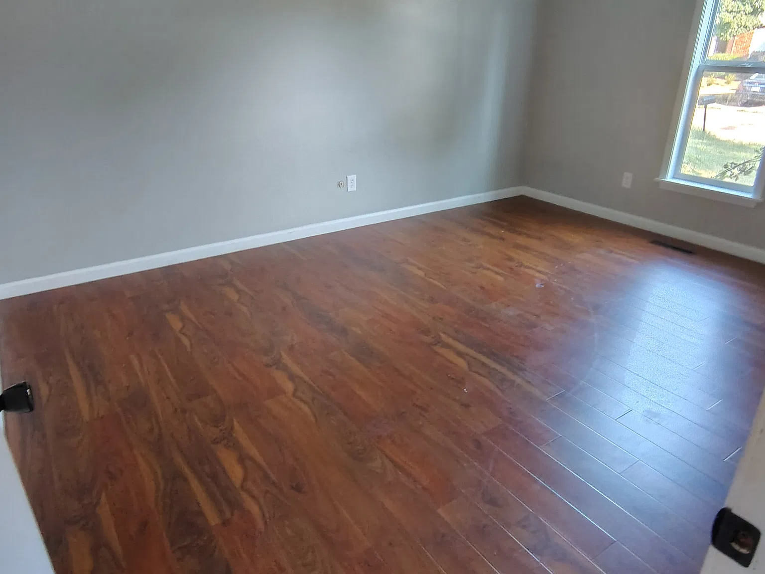 5 bed, 3516 sqft, $2,495 — Photo 4