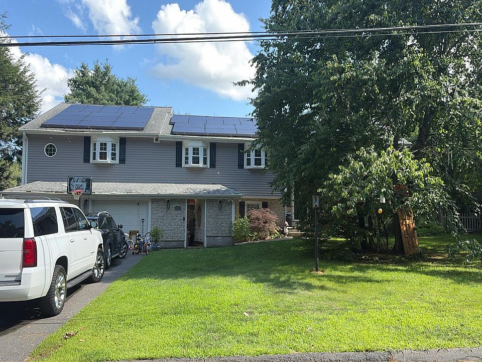 1st image of 10 Armbruster Rd