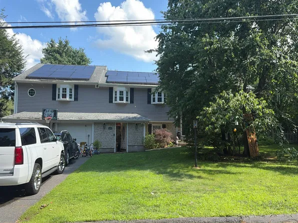 10 Armbruster Rd, Terryville, CT 06786