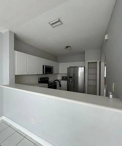 15786 SW 40th St #73 — Photo 3
