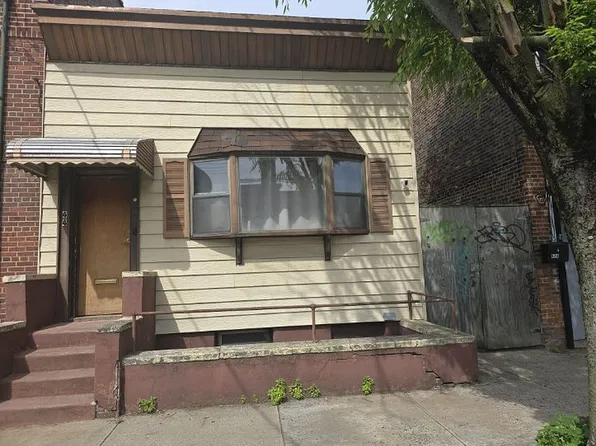 44 Coffey St, Brooklyn, NY 11231