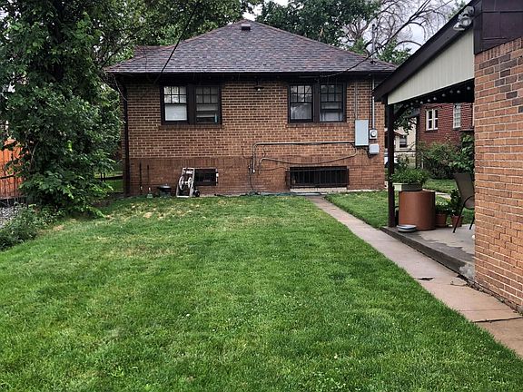 Back yard, lawn service included and water is paid for.