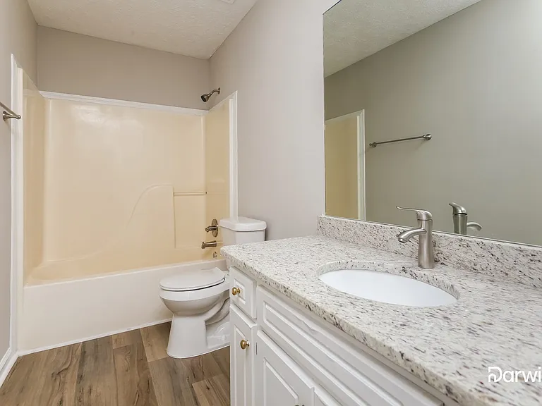 3710 Cobblestone Dr — Photo 13