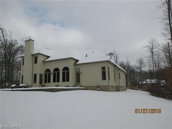 4th image of 9075 Briarwood Ct