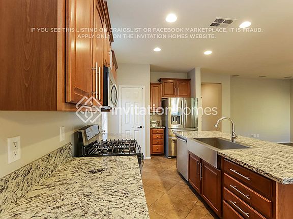 4th image of 7262 W Palmaire Ave