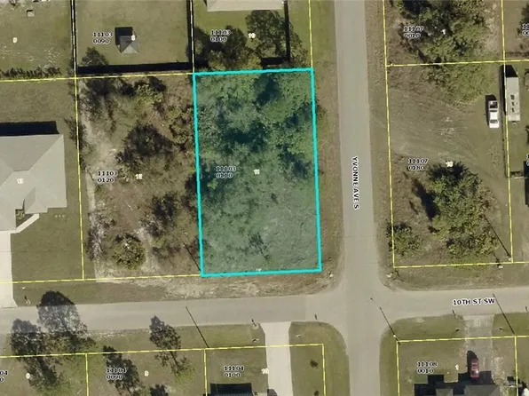 3800 10th St SW, Lehigh Acres, FL 33976