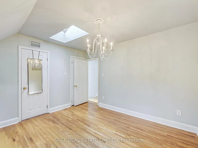 46 Alberta Ave — Photo 34