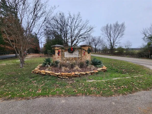 29 E Eldorado Dr, Scroggins, TX 75480