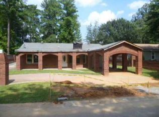 1487 Roman Point Dr, Norcross, GA 30093