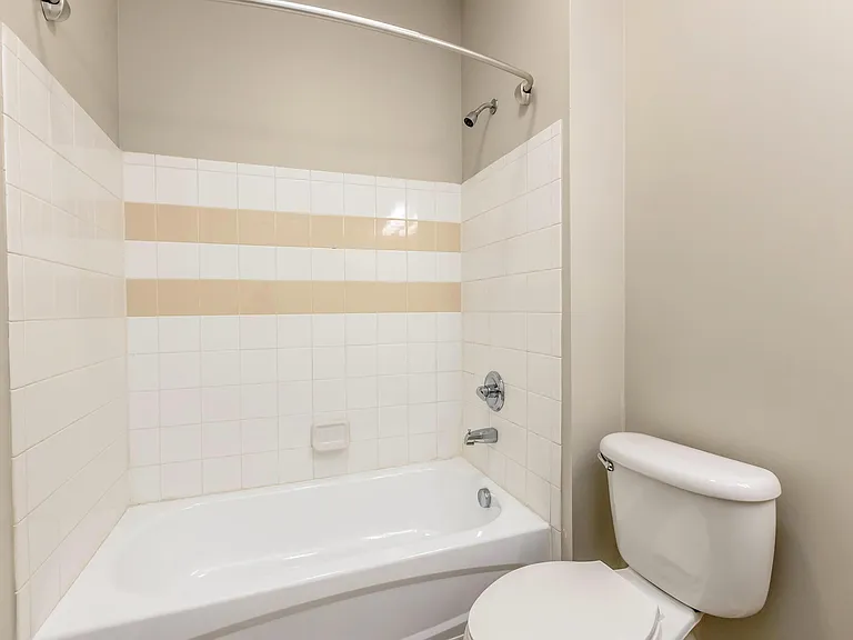 Reserve at Creekside — Photo 62