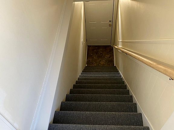 Front stairway - steep! Not for the faint of heart