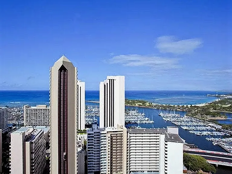1700 Ala Moana Blvd #1701 — Photo 9