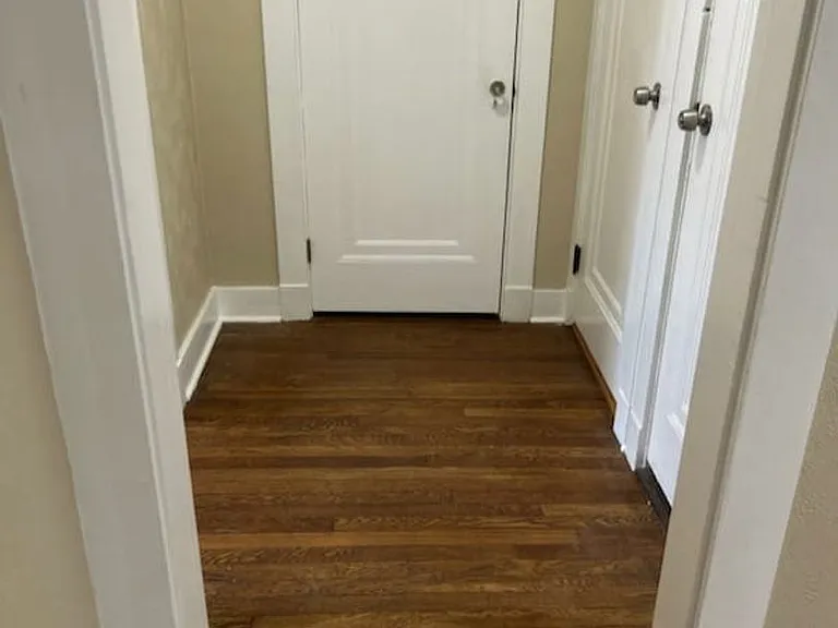 638 Hazelwood Ave #1 — Photo 9