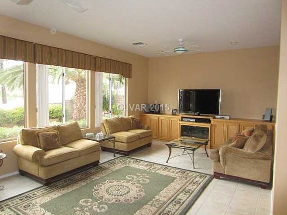 5th image of 10417 Shoalhaven Dr