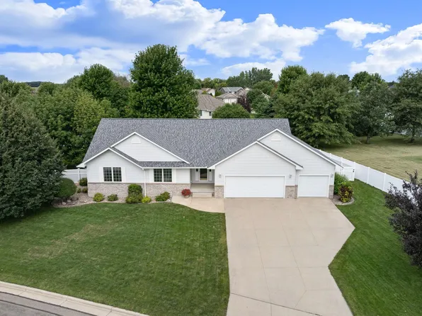 1300 26th St SW, Austin, MN 55912